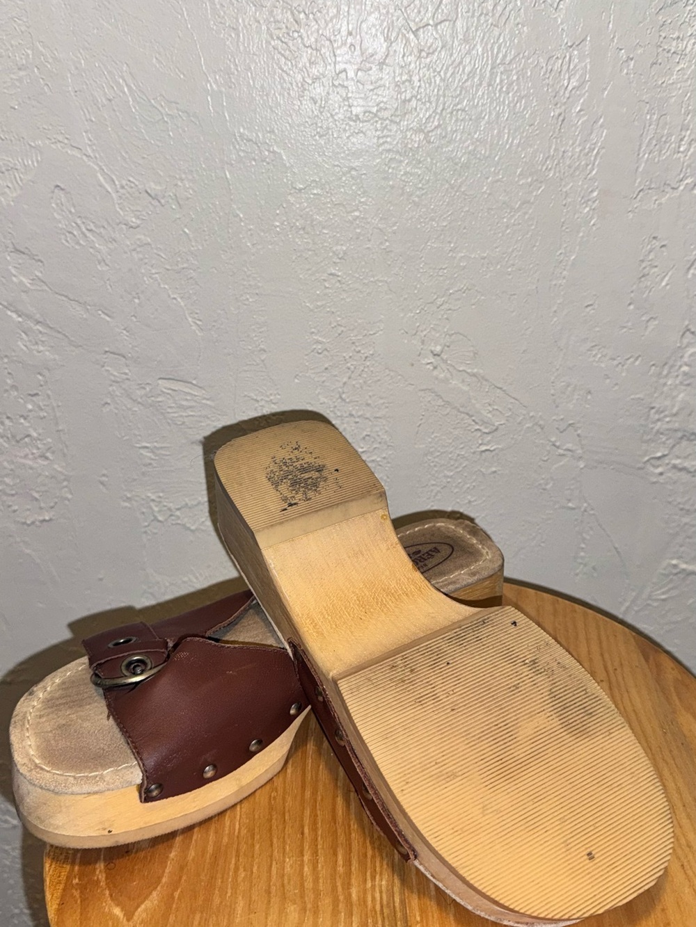 Women’s shoes and boots must go!!